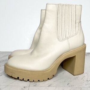 Dolce Vita Caster Ivory Leather Lug Sole Bootie 8 1/2